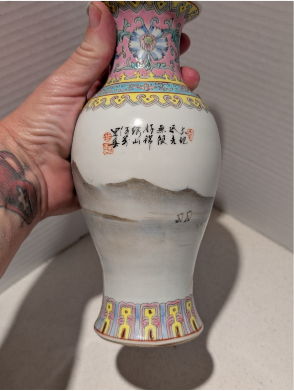 Vintage Chinese Jingdezhen Porcelain Famille Rose Landscape Vase - Picture 3 of 12